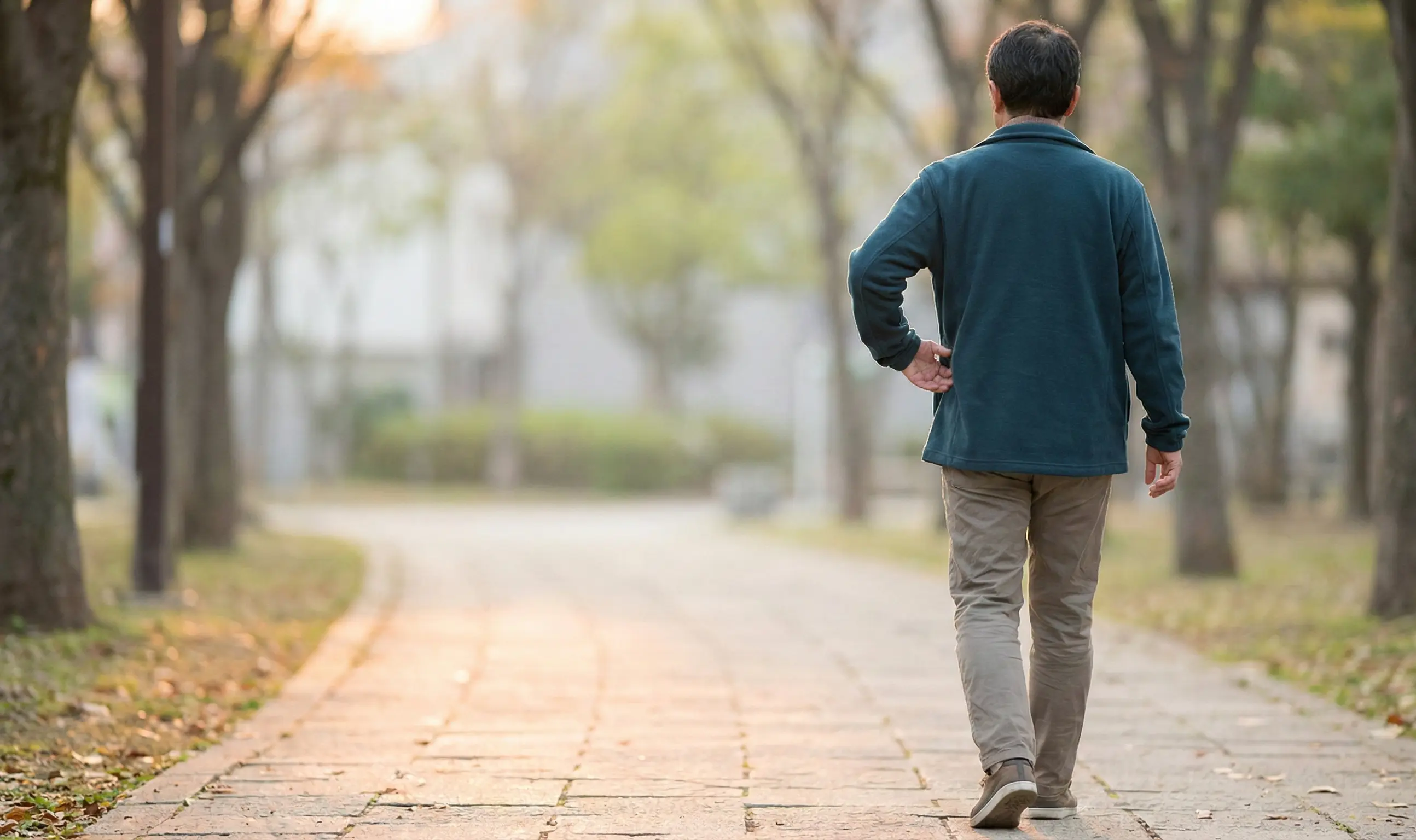 Calm walk after a meal for steady glucose
